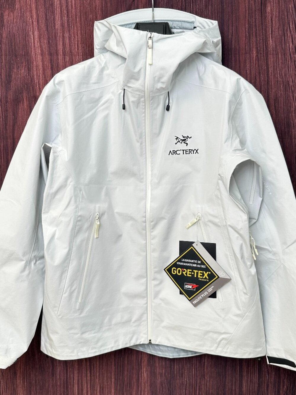 Arc'teryx Beta Series Sport Hooded Hardshell Jacket, Size L. - Picture 1 of 6